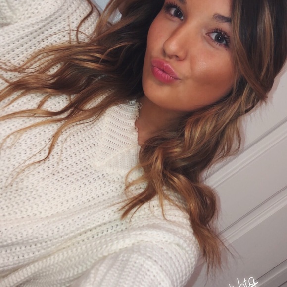 white boutique fringe sweater - Picture 8 of 8